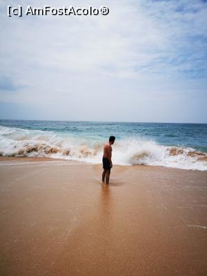 [P89] Tangalle Beach » foto by cata2106
 - 
<span class="allrVoted glyphicon glyphicon-heart hidden" id="av1286609"></span>
<a class="m-l-10 hidden" id="sv1286609" onclick="voting_Foto_DelVot(,1286609,8783)" role="button">șterge vot <span class="glyphicon glyphicon-remove"></span></a>
<a id="v91286609" class=" c-red"  onclick="voting_Foto_SetVot(1286609)" role="button"><span class="glyphicon glyphicon-heart-empty"></span> <b>LIKE</b> = Votează poza</a> <img class="hidden"  id="f1286609W9" src="/imagini/loader.gif" border="0" /><span class="AjErrMes hidden" id="e1286609ErM"></span>