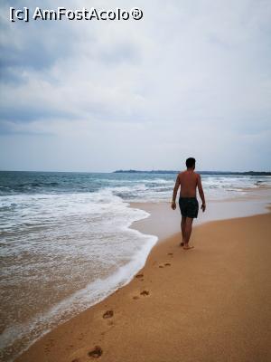 [P92] Tangalle Beach » foto by cata2106
 - 
<span class="allrVoted glyphicon glyphicon-heart hidden" id="av1286612"></span>
<a class="m-l-10 hidden" id="sv1286612" onclick="voting_Foto_DelVot(,1286612,8783)" role="button">șterge vot <span class="glyphicon glyphicon-remove"></span></a>
<a id="v91286612" class=" c-red"  onclick="voting_Foto_SetVot(1286612)" role="button"><span class="glyphicon glyphicon-heart-empty"></span> <b>LIKE</b> = Votează poza</a> <img class="hidden"  id="f1286612W9" src="/imagini/loader.gif" border="0" /><span class="AjErrMes hidden" id="e1286612ErM"></span>