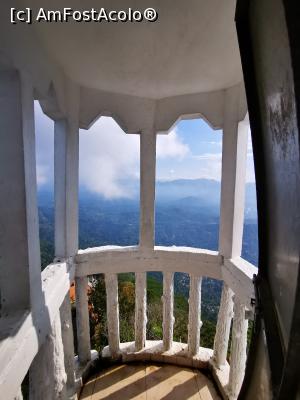 [P22] Vedere de pe un balcon de la un nivel inferior » foto by cata2106
 - 
<span class="allrVoted glyphicon glyphicon-heart hidden" id="av1299895"></span>
<a class="m-l-10 hidden" id="sv1299895" onclick="voting_Foto_DelVot(,1299895,8783)" role="button">șterge vot <span class="glyphicon glyphicon-remove"></span></a>
<a id="v91299895" class=" c-red"  onclick="voting_Foto_SetVot(1299895)" role="button"><span class="glyphicon glyphicon-heart-empty"></span> <b>LIKE</b> = Votează poza</a> <img class="hidden"  id="f1299895W9" src="/imagini/loader.gif" border="0" /><span class="AjErrMes hidden" id="e1299895ErM"></span>