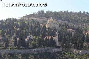 [P25] Ierusalim, Ein Kerem, Biserica Vizitei și Biserica Rusă văzute din grădina Bisericii Notre Dame de Sion, poză mărită » foto by mprofeanu
 - 
<span class="allrVoted glyphicon glyphicon-heart hidden" id="av945231"></span>
<a class="m-l-10 hidden" id="sv945231" onclick="voting_Foto_DelVot(,945231,8792)" role="button">șterge vot <span class="glyphicon glyphicon-remove"></span></a>
<a id="v9945231" class=" c-red"  onclick="voting_Foto_SetVot(945231)" role="button"><span class="glyphicon glyphicon-heart-empty"></span> <b>LIKE</b> = Votează poza</a> <img class="hidden"  id="f945231W9" src="/imagini/loader.gif" border="0" /><span class="AjErrMes hidden" id="e945231ErM"></span>