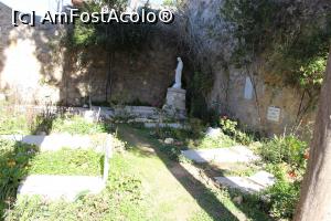 [P26] Ierusalim, Ein Kerem, Cimitirul frumos dar simplu al Bisericii Notre Dame de Sion » foto by mprofeanu
 - 
<span class="allrVoted glyphicon glyphicon-heart hidden" id="av945232"></span>
<a class="m-l-10 hidden" id="sv945232" onclick="voting_Foto_DelVot(,945232,8792)" role="button">șterge vot <span class="glyphicon glyphicon-remove"></span></a>
<a id="v9945232" class=" c-red"  onclick="voting_Foto_SetVot(945232)" role="button"><span class="glyphicon glyphicon-heart-empty"></span> <b>LIKE</b> = Votează poza</a> <img class="hidden"  id="f945232W9" src="/imagini/loader.gif" border="0" /><span class="AjErrMes hidden" id="e945232ErM"></span>