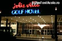 [P13] Intrarea la hotel. » foto by velker tiberiu
 - 
<span class="allrVoted glyphicon glyphicon-heart hidden" id="av197463"></span>
<a class="m-l-10 hidden" id="sv197463" onclick="voting_Foto_DelVot(,197463,8850)" role="button">șterge vot <span class="glyphicon glyphicon-remove"></span></a>
<a id="v9197463" class=" c-red"  onclick="voting_Foto_SetVot(197463)" role="button"><span class="glyphicon glyphicon-heart-empty"></span> <b>LIKE</b> = Votează poza</a> <img class="hidden"  id="f197463W9" src="/imagini/loader.gif" border="0" /><span class="AjErrMes hidden" id="e197463ErM"></span>