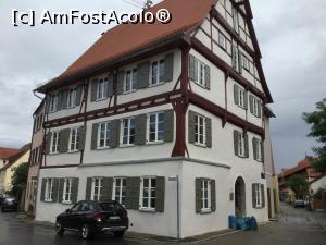 [P26] Nördlingen - Das "Munzhaus", o casa construita la 1479 » foto by mishu
 - 
<span class="allrVoted glyphicon glyphicon-heart hidden" id="av1171687"></span>
<a class="m-l-10 hidden" id="sv1171687" onclick="voting_Foto_DelVot(,1171687,8893)" role="button">șterge vot <span class="glyphicon glyphicon-remove"></span></a>
<a id="v91171687" class=" c-red"  onclick="voting_Foto_SetVot(1171687)" role="button"><span class="glyphicon glyphicon-heart-empty"></span> <b>LIKE</b> = Votează poza</a> <img class="hidden"  id="f1171687W9" src="/imagini/loader.gif" border="0" /><span class="AjErrMes hidden" id="e1171687ErM"></span>