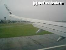 [P06] Sosirea la Bucuresti pe ploaie » foto by Nicu
 - 
<span class="allrVoted glyphicon glyphicon-heart hidden" id="av322177"></span>
<a class="m-l-10 hidden" id="sv322177" onclick="voting_Foto_DelVot(,322177,8928)" role="button">șterge vot <span class="glyphicon glyphicon-remove"></span></a>
<a id="v9322177" class=" c-red"  onclick="voting_Foto_SetVot(322177)" role="button"><span class="glyphicon glyphicon-heart-empty"></span> <b>LIKE</b> = Votează poza</a> <img class="hidden"  id="f322177W9" src="/imagini/loader.gif" border="0" /><span class="AjErrMes hidden" id="e322177ErM"></span>