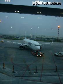 [P11] Cu avionul spre Antalya - vedere spre pista » foto by magdalena
 - 
<span class="allrVoted glyphicon glyphicon-heart hidden" id="av200673"></span>
<a class="m-l-10 hidden" id="sv200673" onclick="voting_Foto_DelVot(,200673,8928)" role="button">șterge vot <span class="glyphicon glyphicon-remove"></span></a>
<a id="v9200673" class=" c-red"  onclick="voting_Foto_SetVot(200673)" role="button"><span class="glyphicon glyphicon-heart-empty"></span> <b>LIKE</b> = Votează poza</a> <img class="hidden"  id="f200673W9" src="/imagini/loader.gif" border="0" /><span class="AjErrMes hidden" id="e200673ErM"></span>