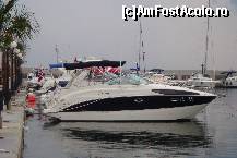 [P13] un gen de 'parcare' de lux pe apa. » foto by vp_chris
 - 
<span class="allrVoted glyphicon glyphicon-heart hidden" id="av217993"></span>
<a class="m-l-10 hidden" id="sv217993" onclick="voting_Foto_DelVot(,217993,8937)" role="button">șterge vot <span class="glyphicon glyphicon-remove"></span></a>
<a id="v9217993" class=" c-red"  onclick="voting_Foto_SetVot(217993)" role="button"><span class="glyphicon glyphicon-heart-empty"></span> <b>LIKE</b> = Votează poza</a> <img class="hidden"  id="f217993W9" src="/imagini/loader.gif" border="0" /><span class="AjErrMes hidden" id="e217993ErM"></span>