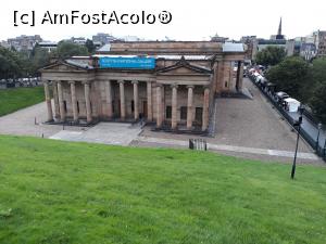 P09 [AUG-2017] Scottish National Gallery - langa Monumentul lui Scott si Roata Mare. 