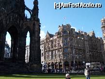 [P04] pe strazile orasului 'nou'. In fata cladirea celui mai vechi magazin universal din Marea Britanie » foto by Pami*
 - 
<span class="allrVoted glyphicon glyphicon-heart hidden" id="av477203"></span>
<a class="m-l-10 hidden" id="sv477203" onclick="voting_Foto_DelVot(,477203,9014)" role="button">șterge vot <span class="glyphicon glyphicon-remove"></span></a>
<a id="v9477203" class=" c-red"  onclick="voting_Foto_SetVot(477203)" role="button"><span class="glyphicon glyphicon-heart-empty"></span> <b>LIKE</b> = Votează poza</a> <img class="hidden"  id="f477203W9" src="/imagini/loader.gif" border="0" /><span class="AjErrMes hidden" id="e477203ErM"></span>