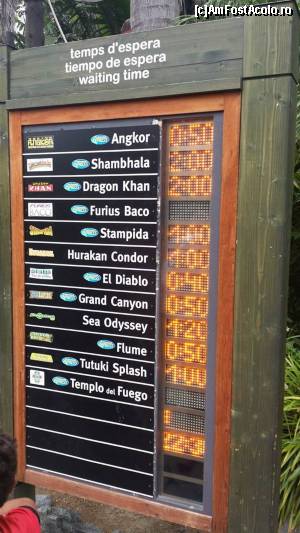 [P02] timp de asteptare la cele mai tari atractii » foto by dani
 - 
<span class="allrVoted glyphicon glyphicon-heart hidden" id="av585900"></span>
<a class="m-l-10 hidden" id="sv585900" onclick="voting_Foto_DelVot(,585900,9107)" role="button">șterge vot <span class="glyphicon glyphicon-remove"></span></a>
<a id="v9585900" class=" c-red"  onclick="voting_Foto_SetVot(585900)" role="button"><span class="glyphicon glyphicon-heart-empty"></span> <b>LIKE</b> = Votează poza</a> <img class="hidden"  id="f585900W9" src="/imagini/loader.gif" border="0" /><span class="AjErrMes hidden" id="e585900ErM"></span>