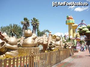 [P21] zona sesamo aventura pentru cei mici in portaventura » foto by bogdan 75
 - 
<span class="allrVoted glyphicon glyphicon-heart hidden" id="av433628"></span>
<a class="m-l-10 hidden" id="sv433628" onclick="voting_Foto_DelVot(,433628,9107)" role="button">șterge vot <span class="glyphicon glyphicon-remove"></span></a>
<a id="v9433628" class=" c-red"  onclick="voting_Foto_SetVot(433628)" role="button"><span class="glyphicon glyphicon-heart-empty"></span> <b>LIKE</b> = Votează poza</a> <img class="hidden"  id="f433628W9" src="/imagini/loader.gif" border="0" /><span class="AjErrMes hidden" id="e433628ErM"></span>