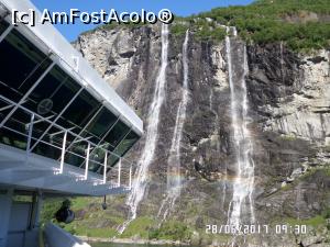 [P33] Atrăgătoarea cascadă dintre Geiranger și Hellesylt, ”Cele 7 surori” » foto by Alina53
 - 
<span class="allrVoted glyphicon glyphicon-heart hidden" id="av881199"></span>
<a class="m-l-10 hidden" id="sv881199" onclick="voting_Foto_DelVot(,881199,9234)" role="button">șterge vot <span class="glyphicon glyphicon-remove"></span></a>
<a id="v9881199" class=" c-red"  onclick="voting_Foto_SetVot(881199)" role="button"><span class="glyphicon glyphicon-heart-empty"></span> <b>LIKE</b> = Votează poza</a> <img class="hidden"  id="f881199W9" src="/imagini/loader.gif" border="0" /><span class="AjErrMes hidden" id="e881199ErM"></span>