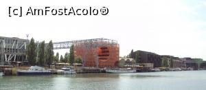 [P09] Cartierul modern Confluence.  » foto by Carmen Ion
 - 
<span class="allrVoted glyphicon glyphicon-heart hidden" id="av925598"></span>
<a class="m-l-10 hidden" id="sv925598" onclick="voting_Foto_DelVot(,925598,9297)" role="button">șterge vot <span class="glyphicon glyphicon-remove"></span></a>
<a id="v9925598" class=" c-red"  onclick="voting_Foto_SetVot(925598)" role="button"><span class="glyphicon glyphicon-heart-empty"></span> <b>LIKE</b> = Votează poza</a> <img class="hidden"  id="f925598W9" src="/imagini/loader.gif" border="0" /><span class="AjErrMes hidden" id="e925598ErM"></span>