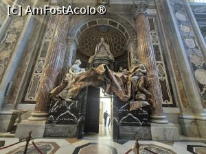 [P68] San Pietro in Vaticano » foto by adso
 - 
<span class="allrVoted glyphicon glyphicon-heart hidden" id="av1493809"></span>
<a class="m-l-10 hidden" id="sv1493809" onclick="voting_Foto_DelVot(,1493809,9312)" role="button">șterge vot <span class="glyphicon glyphicon-remove"></span></a>
<a id="v91493809" class=" c-red"  onclick="voting_Foto_SetVot(1493809)" role="button"><span class="glyphicon glyphicon-heart-empty"></span> <b>LIKE</b> = Votează poza</a> <img class="hidden"  id="f1493809W9" src="/imagini/loader.gif" border="0" /><span class="AjErrMes hidden" id="e1493809ErM"></span>