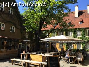 [P08] Fuggerei - si mica terasa din piata Sf. Marcu » foto by mishu
 - 
<span class="allrVoted glyphicon glyphicon-heart hidden" id="av1189104"></span>
<a class="m-l-10 hidden" id="sv1189104" onclick="voting_Foto_DelVot(,1189104,9315)" role="button">șterge vot <span class="glyphicon glyphicon-remove"></span></a>
<a id="v91189104" class=" c-red"  onclick="voting_Foto_SetVot(1189104)" role="button"><span class="glyphicon glyphicon-heart-empty"></span> <b>LIKE</b> = Votează poza</a> <img class="hidden"  id="f1189104W9" src="/imagini/loader.gif" border="0" /><span class="AjErrMes hidden" id="e1189104ErM"></span>