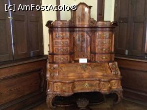 [P44] Palatul Schaezler - si acest obiect de mobilier este deosebit » foto by mishu
 - 
<span class="allrVoted glyphicon glyphicon-heart hidden" id="av1194111"></span>
<a class="m-l-10 hidden" id="sv1194111" onclick="voting_Foto_DelVot(,1194111,9315)" role="button">șterge vot <span class="glyphicon glyphicon-remove"></span></a>
<a id="v91194111" class=" c-red"  onclick="voting_Foto_SetVot(1194111)" role="button"><span class="glyphicon glyphicon-heart-empty"></span> <b>LIKE</b> = Votează poza</a> <img class="hidden"  id="f1194111W9" src="/imagini/loader.gif" border="0" /><span class="AjErrMes hidden" id="e1194111ErM"></span>