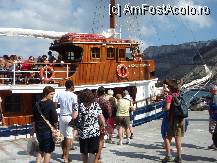 [P34] Vaporasul cu care am plecat spre vulcan » foto by iri_oq
 - 
<span class="allrVoted glyphicon glyphicon-heart hidden" id="av220916"></span>
<a class="m-l-10 hidden" id="sv220916" onclick="voting_Foto_DelVot(,220916,9344)" role="button">șterge vot <span class="glyphicon glyphicon-remove"></span></a>
<a id="v9220916" class=" c-red"  onclick="voting_Foto_SetVot(220916)" role="button"><span class="glyphicon glyphicon-heart-empty"></span> <b>LIKE</b> = Votează poza</a> <img class="hidden"  id="f220916W9" src="/imagini/loader.gif" border="0" /><span class="AjErrMes hidden" id="e220916ErM"></span>