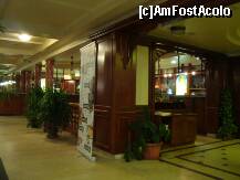 [P02] Venusz 1 Panzio , Ungaria . Holul de la intrare , cu receptia . Ingrijit si curat . » foto by Sarra*
 - 
<span class="allrVoted glyphicon glyphicon-heart hidden" id="av221614"></span>
<a class="m-l-10 hidden" id="sv221614" onclick="voting_Foto_DelVot(,221614,9361)" role="button">șterge vot <span class="glyphicon glyphicon-remove"></span></a>
<a id="v9221614" class=" c-red"  onclick="voting_Foto_SetVot(221614)" role="button"><span class="glyphicon glyphicon-heart-empty"></span> <b>LIKE</b> = Votează poza</a> <img class="hidden"  id="f221614W9" src="/imagini/loader.gif" border="0" /><span class="AjErrMes hidden" id="e221614ErM"></span>
