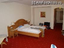 [P02] camera cu scuzele de rigoare din cauza pantalonilor » foto by sogal*
 - 
<span class="allrVoted glyphicon glyphicon-heart hidden" id="av225640"></span>
<a class="m-l-10 hidden" id="sv225640" onclick="voting_Foto_DelVot(,225640,9446)" role="button">șterge vot <span class="glyphicon glyphicon-remove"></span></a>
<a id="v9225640" class=" c-red"  onclick="voting_Foto_SetVot(225640)" role="button"><span class="glyphicon glyphicon-heart-empty"></span> <b>LIKE</b> = Votează poza</a> <img class="hidden"  id="f225640W9" src="/imagini/loader.gif" border="0" /><span class="AjErrMes hidden" id="e225640ErM"></span>