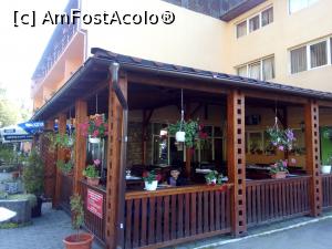 [P21] Restaurant Tanamera, Moneasa » foto by Mioritik
 - 
<span class="allrVoted glyphicon glyphicon-heart hidden" id="av1291565"></span>
<a class="m-l-10 hidden" id="sv1291565" onclick="voting_Foto_DelVot(,1291565,9475)" role="button">șterge vot <span class="glyphicon glyphicon-remove"></span></a>
<a id="v91291565" class=" c-red"  onclick="voting_Foto_SetVot(1291565)" role="button"><span class="glyphicon glyphicon-heart-empty"></span> <b>LIKE</b> = Votează poza</a> <img class="hidden"  id="f1291565W9" src="/imagini/loader.gif" border="0" /><span class="AjErrMes hidden" id="e1291565ErM"></span>