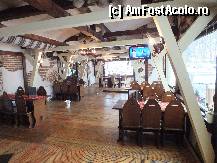 [P02] Sala de mese (restaurantul) » foto by dalumian
 - 
<span class="allrVoted glyphicon glyphicon-heart hidden" id="av291695"></span>
<a class="m-l-10 hidden" id="sv291695" onclick="voting_Foto_DelVot(,291695,9491)" role="button">șterge vot <span class="glyphicon glyphicon-remove"></span></a>
<a id="v9291695" class=" c-red"  onclick="voting_Foto_SetVot(291695)" role="button"><span class="glyphicon glyphicon-heart-empty"></span> <b>LIKE</b> = Votează poza</a> <img class="hidden"  id="f291695W9" src="/imagini/loader.gif" border="0" /><span class="AjErrMes hidden" id="e291695ErM"></span>