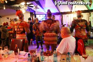 [P15] In seara de 30 decembrie, la cina, au venit uratorii.  » foto by DOINITA
 - 
<span class="allrVoted glyphicon glyphicon-heart hidden" id="av704476"></span>
<a class="m-l-10 hidden" id="sv704476" onclick="voting_Foto_DelVot(,704476,9601)" role="button">șterge vot <span class="glyphicon glyphicon-remove"></span></a>
<a id="v9704476" class=" c-red"  onclick="voting_Foto_SetVot(704476)" role="button"><span class="glyphicon glyphicon-heart-empty"></span> <b>LIKE</b> = Votează poza</a> <img class="hidden"  id="f704476W9" src="/imagini/loader.gif" border="0" /><span class="AjErrMes hidden" id="e704476ErM"></span>