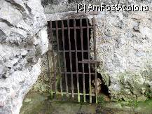 [P17] Pestera Sfantul Nicodim,in care a fost ascuns Tezaurul BNR,in timpul razboiului. » foto by georgiana
 - 
<span class="allrVoted glyphicon glyphicon-heart hidden" id="av77031"></span>
<a class="m-l-10 hidden" id="sv77031" onclick="voting_Foto_DelVot(,77031,9654)" role="button">șterge vot <span class="glyphicon glyphicon-remove"></span></a>
<a id="v977031" class=" c-red"  onclick="voting_Foto_SetVot(77031)" role="button"><span class="glyphicon glyphicon-heart-empty"></span> <b>LIKE</b> = Votează poza</a> <img class="hidden"  id="f77031W9" src="/imagini/loader.gif" border="0" /><span class="AjErrMes hidden" id="e77031ErM"></span>