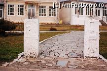 [P16] Manastirea Pasarea, langa Bucuresti » foto by ancamariagadea*
 - 
<span class="allrVoted glyphicon glyphicon-heart hidden" id="av81550"></span>
<a class="m-l-10 hidden" id="sv81550" onclick="voting_Foto_DelVot(,81550,9654)" role="button">șterge vot <span class="glyphicon glyphicon-remove"></span></a>
<a id="v981550" class=" c-red"  onclick="voting_Foto_SetVot(81550)" role="button"><span class="glyphicon glyphicon-heart-empty"></span> <b>LIKE</b> = Votează poza</a> <img class="hidden"  id="f81550W9" src="/imagini/loader.gif" border="0" /><span class="AjErrMes hidden" id="e81550ErM"></span>