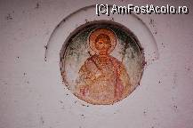 [P17] La intrarea in biserica Manastirii Pasarea » foto by ancamariagadea*
 - 
<span class="allrVoted glyphicon glyphicon-heart hidden" id="av81551"></span>
<a class="m-l-10 hidden" id="sv81551" onclick="voting_Foto_DelVot(,81551,9654)" role="button">șterge vot <span class="glyphicon glyphicon-remove"></span></a>
<a id="v981551" class=" c-red"  onclick="voting_Foto_SetVot(81551)" role="button"><span class="glyphicon glyphicon-heart-empty"></span> <b>LIKE</b> = Votează poza</a> <img class="hidden"  id="f81551W9" src="/imagini/loader.gif" border="0" /><span class="AjErrMes hidden" id="e81551ErM"></span>