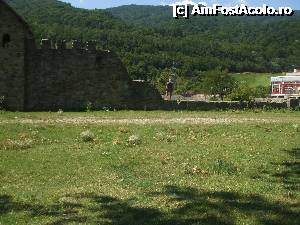 [P06] colțul drept a intrării în castrul roman (aproape inexistent după cum se vede)  » foto by vanda
 - 
<span class="allrVoted glyphicon glyphicon-heart hidden" id="av343821"></span>
<a class="m-l-10 hidden" id="sv343821" onclick="voting_Foto_DelVot(,343821,9655)" role="button">șterge vot <span class="glyphicon glyphicon-remove"></span></a>
<a id="v9343821" class=" c-red"  onclick="voting_Foto_SetVot(343821)" role="button"><span class="glyphicon glyphicon-heart-empty"></span> <b>LIKE</b> = Votează poza</a> <img class="hidden"  id="f343821W9" src="/imagini/loader.gif" border="0" /><span class="AjErrMes hidden" id="e343821ErM"></span>