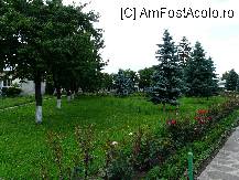 [P05] Mănăstirea Zamfira , tradafiri si brazi arginti » foto by dannek
 - 
<span class="allrVoted glyphicon glyphicon-heart hidden" id="av111556"></span>
<a class="m-l-10 hidden" id="sv111556" onclick="voting_Foto_DelVot(,111556,9671)" role="button">șterge vot <span class="glyphicon glyphicon-remove"></span></a>
<a id="v9111556" class=" c-red"  onclick="voting_Foto_SetVot(111556)" role="button"><span class="glyphicon glyphicon-heart-empty"></span> <b>LIKE</b> = Votează poza</a> <img class="hidden"  id="f111556W9" src="/imagini/loader.gif" border="0" /><span class="AjErrMes hidden" id="e111556ErM"></span>