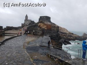 P07 [MAR-2018] Portovenere - la capătul Viei Capellini ne îndreptăm către Biserica San Pietro, construită în sec al XIII-lea. 