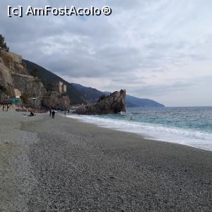 [P12] Monterosso al Mare » foto by Chloe
 - 
<span class="allrVoted glyphicon glyphicon-heart hidden" id="av937915"></span>
<a class="m-l-10 hidden" id="sv937915" onclick="voting_Foto_DelVot(,937915,9802)" role="button">șterge vot <span class="glyphicon glyphicon-remove"></span></a>
<a id="v9937915" class=" c-red"  onclick="voting_Foto_SetVot(937915)" role="button"><span class="glyphicon glyphicon-heart-empty"></span> <b>LIKE</b> = Votează poza</a> <img class="hidden"  id="f937915W9" src="/imagini/loader.gif" border="0" /><span class="AjErrMes hidden" id="e937915ErM"></span>