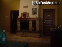 [P03] Semineul de jos, chiar langa masa unde am stat » foto by deliutza27
 - 
<span class="allrVoted glyphicon glyphicon-heart hidden" id="av125265"></span>
<a class="m-l-10 hidden" id="sv125265" onclick="voting_Foto_DelVot(,125265,9922)" role="button">șterge vot <span class="glyphicon glyphicon-remove"></span></a>
<a id="v9125265" class=" c-red"  onclick="voting_Foto_SetVot(125265)" role="button"><span class="glyphicon glyphicon-heart-empty"></span> <b>LIKE</b> = Votează poza</a> <img class="hidden"  id="f125265W9" src="/imagini/loader.gif" border="0" /><span class="AjErrMes hidden" id="e125265ErM"></span>