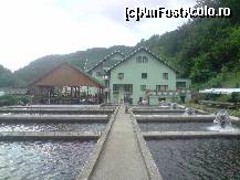 [P09] complex Lostrita - vedere dinspre bazinele cu pastravi » foto by deliutza27
 - 
<span class="allrVoted glyphicon glyphicon-heart hidden" id="av125277"></span>
<a class="m-l-10 hidden" id="sv125277" onclick="voting_Foto_DelVot(,125277,9922)" role="button">șterge vot <span class="glyphicon glyphicon-remove"></span></a>
<a id="v9125277" class=" c-red"  onclick="voting_Foto_SetVot(125277)" role="button"><span class="glyphicon glyphicon-heart-empty"></span> <b>LIKE</b> = Votează poza</a> <img class="hidden"  id="f125277W9" src="/imagini/loader.gif" border="0" /><span class="AjErrMes hidden" id="e125277ErM"></span>