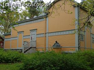 [P32] Stockholm, Skansen, Studioul Julius Kronberg - Kronbergs Ateljé și statuia acestuia » foto by mprofeanu
 - 
<span class="allrVoted glyphicon glyphicon-heart hidden" id="av1516505"></span>
<a class="m-l-10 hidden" id="sv1516505" onclick="voting_Foto_DelVot(,1516505,9962)" role="button">șterge vot <span class="glyphicon glyphicon-remove"></span></a>
<a id="v91516505" class=" c-red"  onclick="voting_Foto_SetVot(1516505)" role="button"><span class="glyphicon glyphicon-heart-empty"></span> <b>LIKE</b> = Votează poza</a> <img class="hidden"  id="f1516505W9" src="/imagini/loader.gif" border="0" /><span class="AjErrMes hidden" id="e1516505ErM"></span>