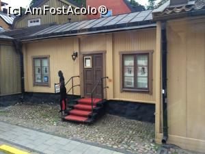 [P16] Teatrul cel mai mic din Stockholm, cu 10 locuri, unde se joacă piese cu 2 actori.  » foto by Aurici
 - 
<span class="allrVoted glyphicon glyphicon-heart hidden" id="av799878"></span>
<a class="m-l-10 hidden" id="sv799878" onclick="voting_Foto_DelVot(,799878,9962)" role="button">șterge vot <span class="glyphicon glyphicon-remove"></span></a>
<a id="v9799878" class=" c-red"  onclick="voting_Foto_SetVot(799878)" role="button"><span class="glyphicon glyphicon-heart-empty"></span> <b>LIKE</b> = Votează poza</a> <img class="hidden"  id="f799878W9" src="/imagini/loader.gif" border="0" /><span class="AjErrMes hidden" id="e799878ErM"></span>