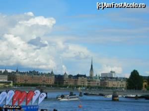 [P13] Stockholm - priveliste splendida asupra orasului, pe canalul principal » foto by ileanaxperta*
 - 
<span class="allrVoted glyphicon glyphicon-heart hidden" id="av576465"></span>
<a class="m-l-10 hidden" id="sv576465" onclick="voting_Foto_DelVot(,576465,9962)" role="button">șterge vot <span class="glyphicon glyphicon-remove"></span></a>
<a id="v9576465" class=" c-red"  onclick="voting_Foto_SetVot(576465)" role="button"><span class="glyphicon glyphicon-heart-empty"></span> <b>LIKE</b> = Votează poza</a> <img class="hidden"  id="f576465W9" src="/imagini/loader.gif" border="0" /><span class="AjErrMes hidden" id="e576465ErM"></span>