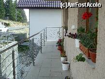 [P05] Pensiunea Kallisto - Balconul comun de la etajul 1. » foto by iulianic
 - 
<span class="allrVoted glyphicon glyphicon-heart hidden" id="av253135"></span>
<a class="m-l-10 hidden" id="sv253135" onclick="voting_Foto_DelVot(,253135,9965)" role="button">șterge vot <span class="glyphicon glyphicon-remove"></span></a>
<a id="v9253135" class=" c-red"  onclick="voting_Foto_SetVot(253135)" role="button"><span class="glyphicon glyphicon-heart-empty"></span> <b>LIKE</b> = Votează poza</a> <img class="hidden"  id="f253135W9" src="/imagini/loader.gif" border="0" /><span class="AjErrMes hidden" id="e253135ErM"></span>
