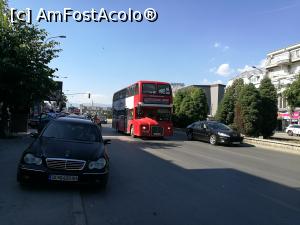 [P52] Autobuzele roșii cu etaj ale capitalei macedonene » foto by crismis
 - 
<span class="allrVoted glyphicon glyphicon-heart hidden" id="av879332"></span>
<a class="m-l-10 hidden" id="sv879332" onclick="voting_Foto_DelVot(,879332,10053)" role="button">șterge vot <span class="glyphicon glyphicon-remove"></span></a>
<a id="v9879332" class=" c-red"  onclick="voting_Foto_SetVot(879332)" role="button"><span class="glyphicon glyphicon-heart-empty"></span> <b>LIKE</b> = Votează poza</a> <img class="hidden"  id="f879332W9" src="/imagini/loader.gif" border="0" /><span class="AjErrMes hidden" id="e879332ErM"></span>