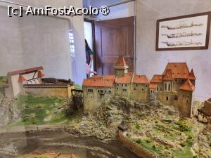 [P33] Micul Castel; machetă » foto by crismis
 - 
<span class="allrVoted glyphicon glyphicon-heart hidden" id="av1410599"></span>
<a class="m-l-10 hidden" id="sv1410599" onclick="voting_Foto_DelVot(,1410599,10138)" role="button">șterge vot <span class="glyphicon glyphicon-remove"></span></a>
<a id="v91410599" class=" c-red"  onclick="voting_Foto_SetVot(1410599)" role="button"><span class="glyphicon glyphicon-heart-empty"></span> <b>LIKE</b> = Votează poza</a> <img class="hidden"  id="f1410599W9" src="/imagini/loader.gif" border="0" /><span class="AjErrMes hidden" id="e1410599ErM"></span>