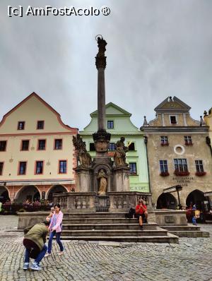 [P22] La pas prin orașul istoric Cesky Krumlov; piața Svornosti » foto by crismis
 - 
<span class="allrVoted glyphicon glyphicon-heart hidden" id="av1411504"></span>
<a class="m-l-10 hidden" id="sv1411504" onclick="voting_Foto_DelVot(,1411504,10138)" role="button">șterge vot <span class="glyphicon glyphicon-remove"></span></a>
<a id="v91411504" class=" c-red"  onclick="voting_Foto_SetVot(1411504)" role="button"><span class="glyphicon glyphicon-heart-empty"></span> <b>LIKE</b> = Votează poza</a> <img class="hidden"  id="f1411504W9" src="/imagini/loader.gif" border="0" /><span class="AjErrMes hidden" id="e1411504ErM"></span>