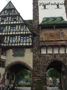 [P26] Freiburg im Breisgau / Poarta Swabilor » foto by Cristian_h
 - 
<span class="allrVoted glyphicon glyphicon-heart hidden" id="av275303"></span>
<a class="m-l-10 hidden" id="sv275303" onclick="voting_Foto_DelVot(,275303,10219)" role="button">șterge vot <span class="glyphicon glyphicon-remove"></span></a>
<a id="v9275303" class=" c-red"  onclick="voting_Foto_SetVot(275303)" role="button"><span class="glyphicon glyphicon-heart-empty"></span> <b>LIKE</b> = Votează poza</a> <img class="hidden"  id="f275303W9" src="/imagini/loader.gif" border="0" /><span class="AjErrMes hidden" id="e275303ErM"></span>