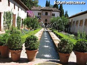 [P03] Generalife - Alhambra » foto by danutstefan
 - 
<span class="allrVoted glyphicon glyphicon-heart hidden" id="av380044"></span>
<a class="m-l-10 hidden" id="sv380044" onclick="voting_Foto_DelVot(,380044,10280)" role="button">șterge vot <span class="glyphicon glyphicon-remove"></span></a>
<a id="v9380044" class=" c-red"  onclick="voting_Foto_SetVot(380044)" role="button"><span class="glyphicon glyphicon-heart-empty"></span> <b>LIKE</b> = Votează poza</a> <img class="hidden"  id="f380044W9" src="/imagini/loader.gif" border="0" /><span class="AjErrMes hidden" id="e380044ErM"></span>