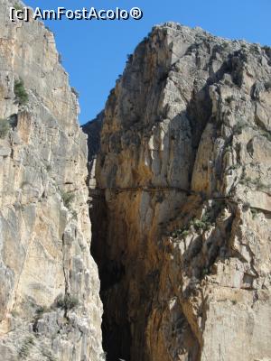 [P19] Caminito del Rey, văzut de pe șosea - pe acolo ar fi trebuit să mergem - brrrr » foto by RoxanaGRS
 - 
<span class="allrVoted glyphicon glyphicon-heart hidden" id="av957714"></span>
<a class="m-l-10 hidden" id="sv957714" onclick="voting_Foto_DelVot(,957714,10280)" role="button">șterge vot <span class="glyphicon glyphicon-remove"></span></a>
<a id="v9957714" class=" c-red"  onclick="voting_Foto_SetVot(957714)" role="button"><span class="glyphicon glyphicon-heart-empty"></span> <b>LIKE</b> = Votează poza</a> <img class="hidden"  id="f957714W9" src="/imagini/loader.gif" border="0" /><span class="AjErrMes hidden" id="e957714ErM"></span>