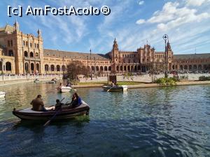 [P18] Plaza Espania din Sevilla » foto by Marius 72
 - 
<span class="allrVoted glyphicon glyphicon-heart hidden" id="av1270125"></span>
<a class="m-l-10 hidden" id="sv1270125" onclick="voting_Foto_DelVot(,1270125,10280)" role="button">șterge vot <span class="glyphicon glyphicon-remove"></span></a>
<a id="v91270125" class=" c-red"  onclick="voting_Foto_SetVot(1270125)" role="button"><span class="glyphicon glyphicon-heart-empty"></span> <b>LIKE</b> = Votează poza</a> <img class="hidden"  id="f1270125W9" src="/imagini/loader.gif" border="0" /><span class="AjErrMes hidden" id="e1270125ErM"></span>