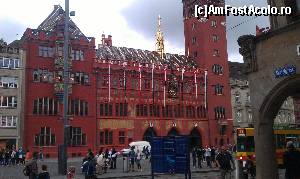 [P15] Turnul și ceasul primăriei din Markplatz. Orașul Basel, Elveția.  » foto by traian.leuca †
 - 
<span class="allrVoted glyphicon glyphicon-heart hidden" id="av586357"></span>
<a class="m-l-10 hidden" id="sv586357" onclick="voting_Foto_DelVot(,586357,10293)" role="button">șterge vot <span class="glyphicon glyphicon-remove"></span></a>
<a id="v9586357" class=" c-red"  onclick="voting_Foto_SetVot(586357)" role="button"><span class="glyphicon glyphicon-heart-empty"></span> <b>LIKE</b> = Votează poza</a> <img class="hidden"  id="f586357W9" src="/imagini/loader.gif" border="0" /><span class="AjErrMes hidden" id="e586357ErM"></span>