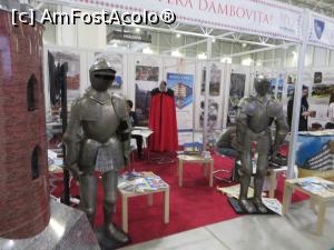 [P10] Standul județului Dâmbovița.  » foto by tata123 🔱
 - 
<span class="allrVoted glyphicon glyphicon-heart hidden" id="av1056206"></span>
<a class="m-l-10 hidden" id="sv1056206" onclick="voting_Foto_DelVot(,1056206,10344)" role="button">șterge vot <span class="glyphicon glyphicon-remove"></span></a>
<a id="v91056206" class=" c-red"  onclick="voting_Foto_SetVot(1056206)" role="button"><span class="glyphicon glyphicon-heart-empty"></span> <b>LIKE</b> = Votează poza</a> <img class="hidden"  id="f1056206W9" src="/imagini/loader.gif" border="0" /><span class="AjErrMes hidden" id="e1056206ErM"></span>