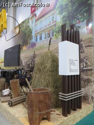 [P13] Ialomița - Muzeul Național al Agriculturii.  » foto by tata123 🔱
 - 
<span class="allrVoted glyphicon glyphicon-heart hidden" id="av1056209"></span>
<a class="m-l-10 hidden" id="sv1056209" onclick="voting_Foto_DelVot(,1056209,10344)" role="button">șterge vot <span class="glyphicon glyphicon-remove"></span></a>
<a id="v91056209" class=" c-red"  onclick="voting_Foto_SetVot(1056209)" role="button"><span class="glyphicon glyphicon-heart-empty"></span> <b>LIKE</b> = Votează poza</a> <img class="hidden"  id="f1056209W9" src="/imagini/loader.gif" border="0" /><span class="AjErrMes hidden" id="e1056209ErM"></span>