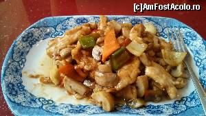 [P03] Pui cu ciuperci la chinese food » foto by alle4295
 - 
<span class="allrVoted glyphicon glyphicon-heart hidden" id="av683580"></span>
<a class="m-l-10 hidden" id="sv683580" onclick="voting_Foto_DelVot(,683580,10418)" role="button">șterge vot <span class="glyphicon glyphicon-remove"></span></a>
<a id="v9683580" class=" c-red"  onclick="voting_Foto_SetVot(683580)" role="button"><span class="glyphicon glyphicon-heart-empty"></span> <b>LIKE</b> = Votează poza</a> <img class="hidden"  id="f683580W9" src="/imagini/loader.gif" border="0" /><span class="AjErrMes hidden" id="e683580ErM"></span>