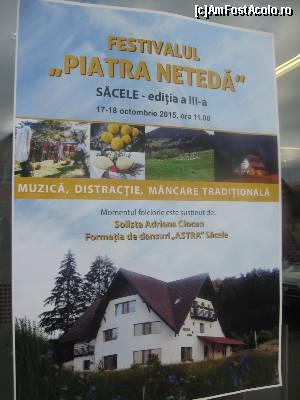 [P07] Afisul 'Festivalului de la Piatra Neteda' din Sacele » foto by dorgo
 - 
<span class="allrVoted glyphicon glyphicon-heart hidden" id="av684397"></span>
<a class="m-l-10 hidden" id="sv684397" onclick="voting_Foto_DelVot(,684397,10418)" role="button">șterge vot <span class="glyphicon glyphicon-remove"></span></a>
<a id="v9684397" class=" c-red"  onclick="voting_Foto_SetVot(684397)" role="button"><span class="glyphicon glyphicon-heart-empty"></span> <b>LIKE</b> = Votează poza</a> <img class="hidden"  id="f684397W9" src="/imagini/loader.gif" border="0" /><span class="AjErrMes hidden" id="e684397ErM"></span>